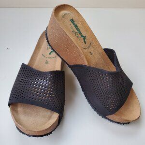 New Bionatura Wedge Platform slip-on perforated leather sandals